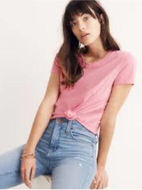MADEWELL Knot Front Tee size women’s medium